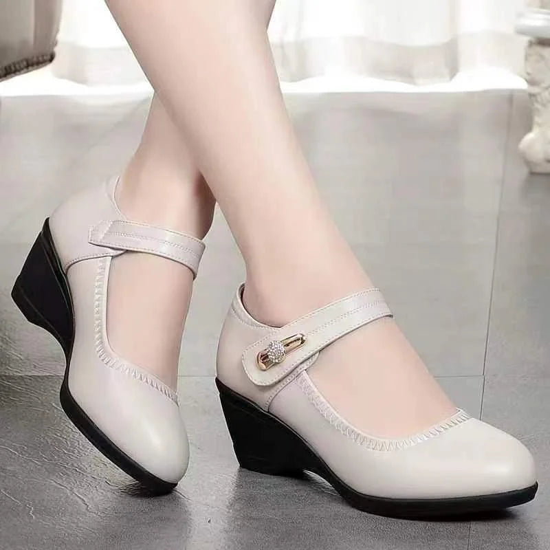 Women's Heels - Mid-Heel Shoes - Monica - product view 6